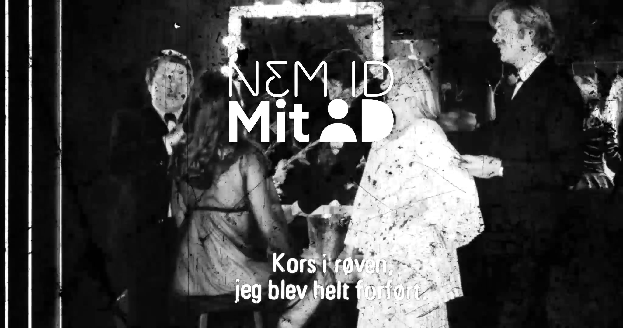 Sort-Hvid Still Foto: Ridset med undertekst - Kors i røven jeg blev helt forført.